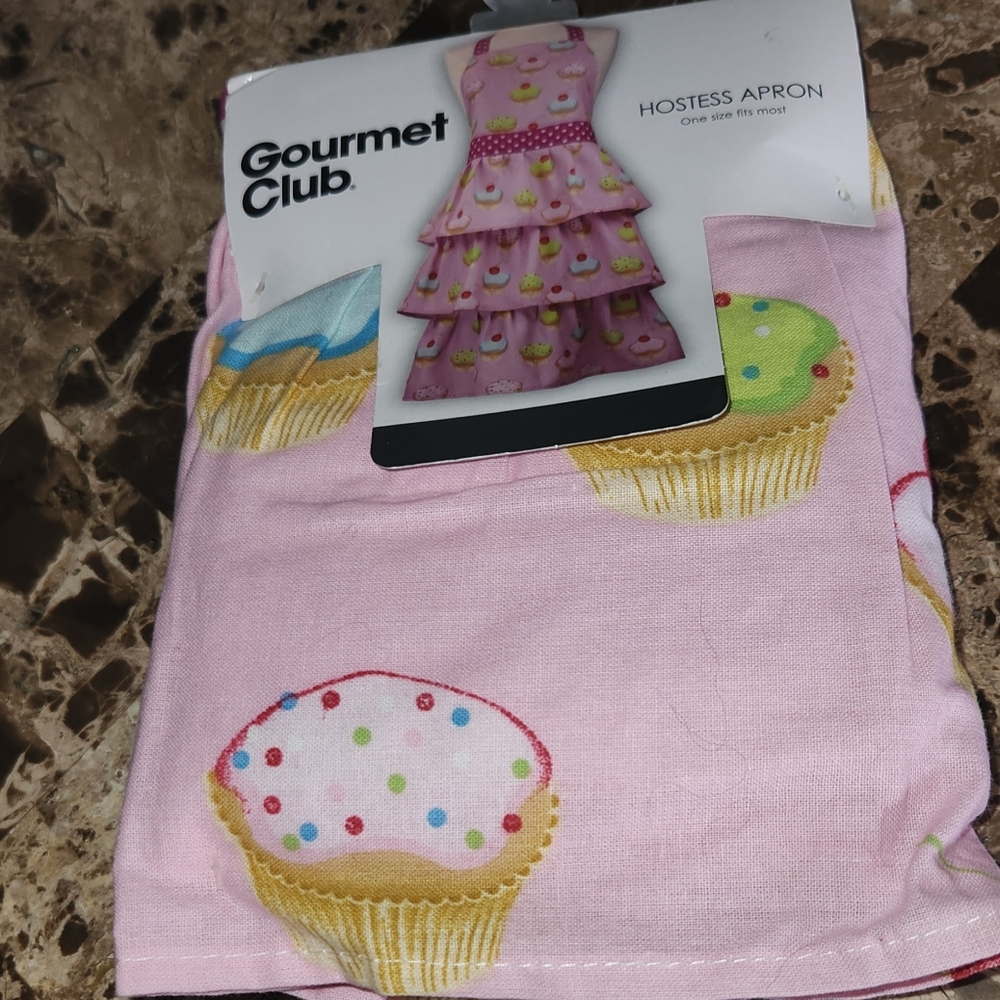 NEW GOURMET CLUB CUPCAKES APRON ABSOLUTELY ADORABLE BRAND NEW - Picture 6 of 13